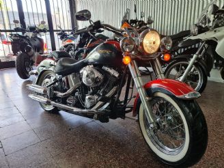 Harley Davidson Softail de Luxe Usada en Mendoza