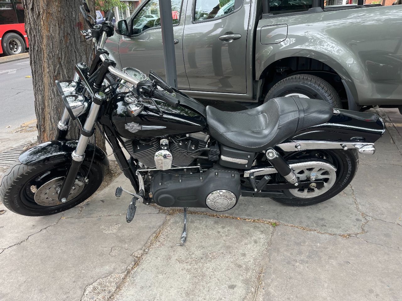 Harley Davidson Street Usada en Mendoza, deRuedas