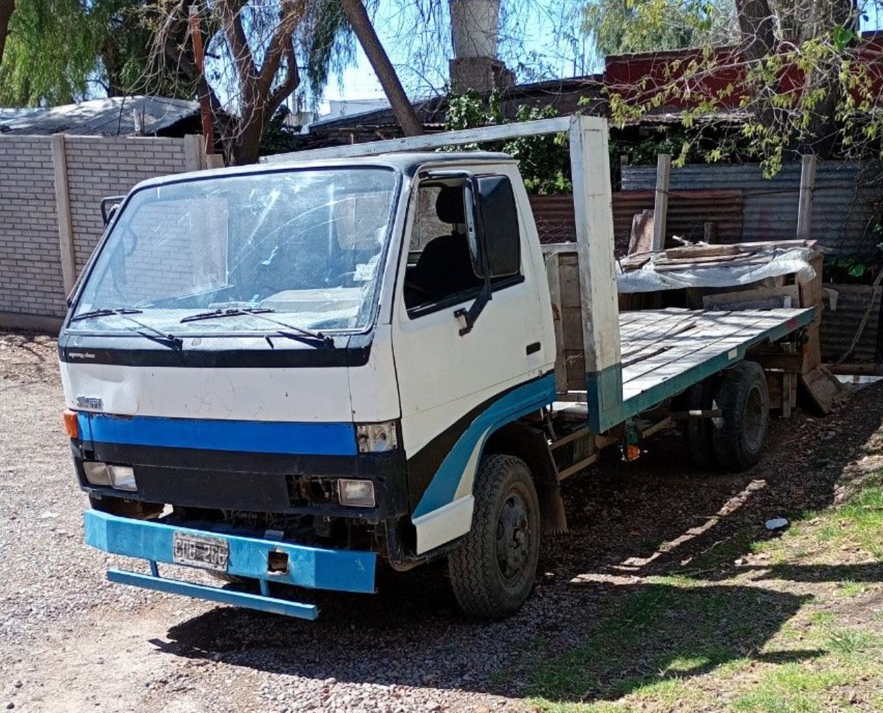 Hino FC Usado en Mendoza, deRuedas