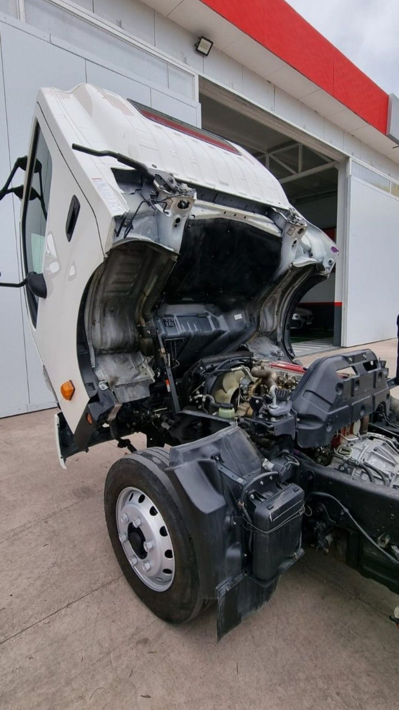 Hino Serie 300 Usado en Mendoza, deRuedas
