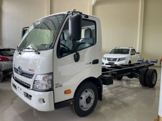 Hino Serie 300 Nuevo en San Juan