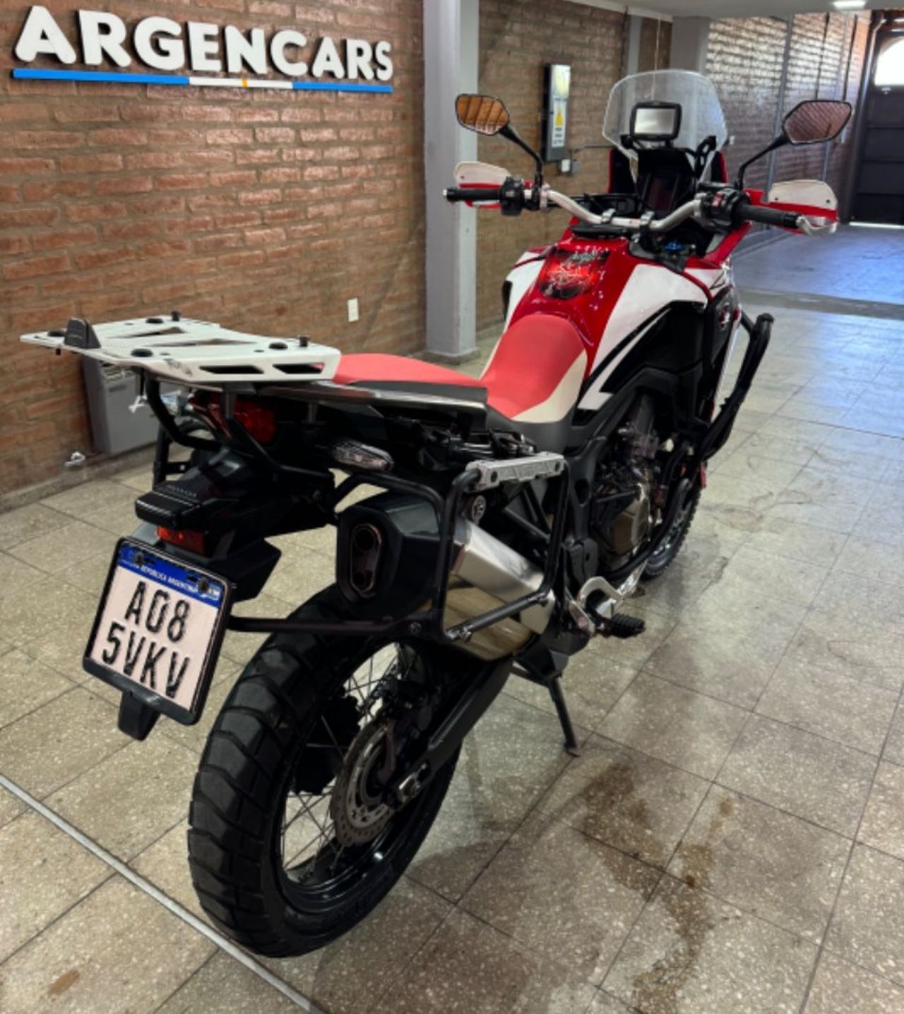 Honda Africa Twin Usada en San Juan, deRuedas