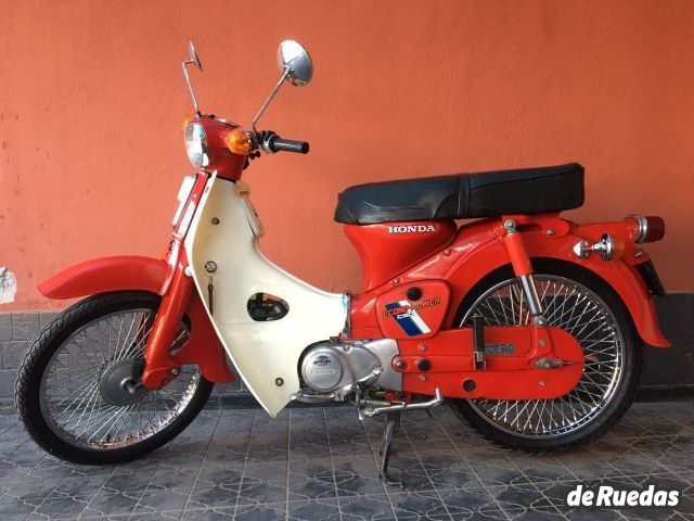 Honda C90 Usada en Mendoza, deRuedas
