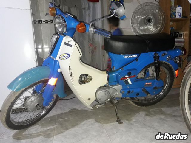 Honda C90 Usada en Mendoza, deRuedas