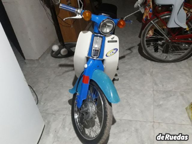 Honda C90 Usada en Mendoza, deRuedas