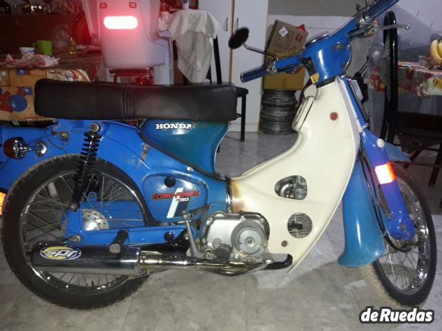 Honda C90 Usada en Mendoza, deRuedas