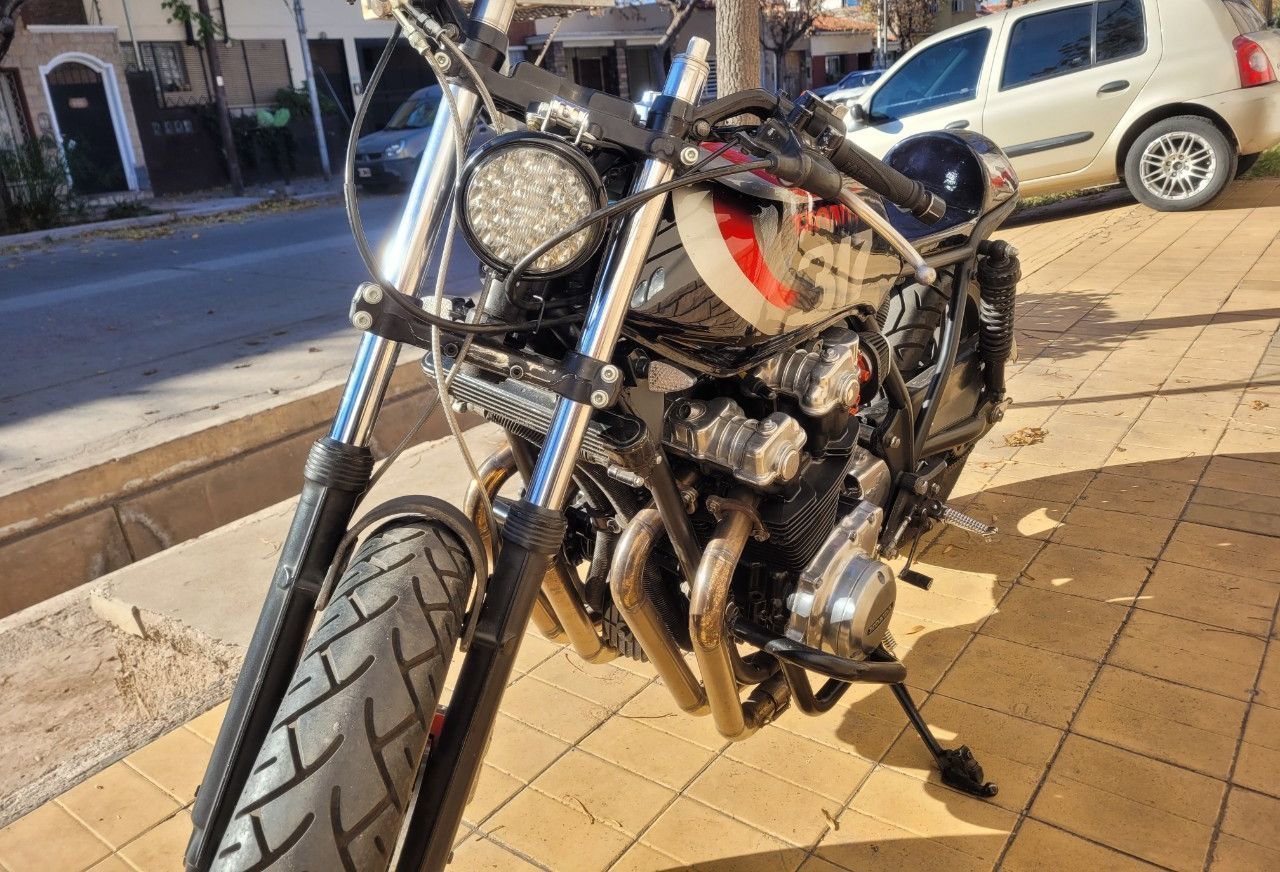 Honda CB Usada en Mendoza, deRuedas
