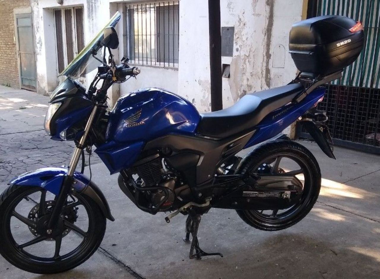 Honda CB Usada en Santa Fe, deRuedas