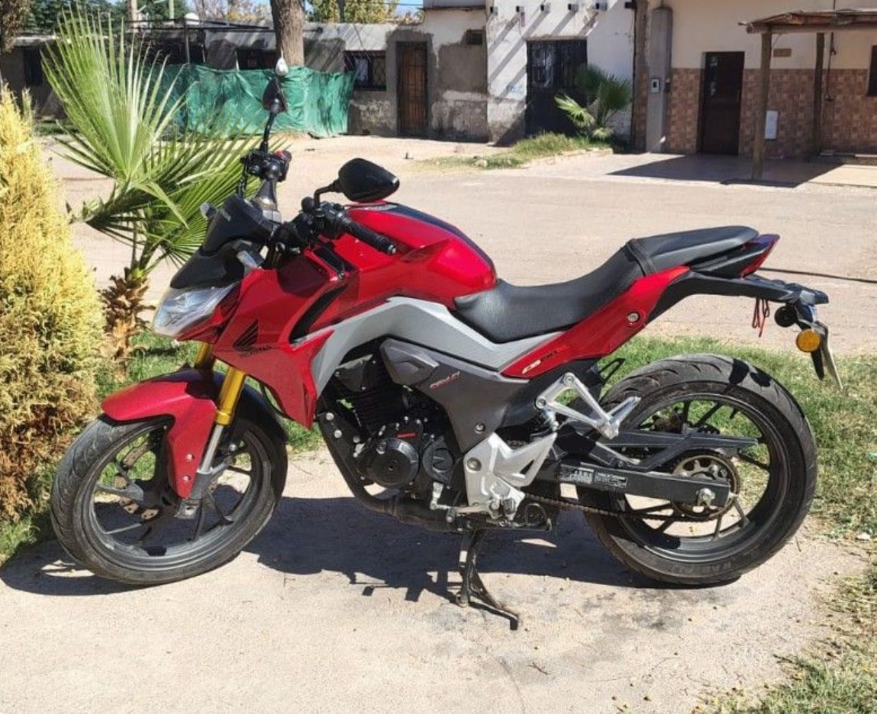 Honda CB Usada en Mendoza, deRuedas