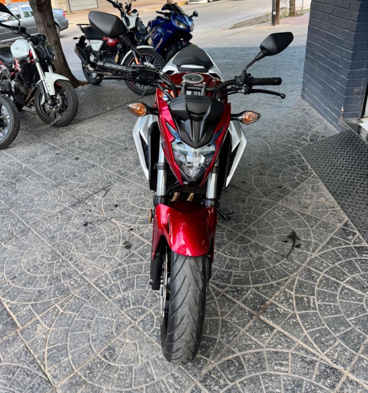 Honda CB Usada en Mendoza, deRuedas