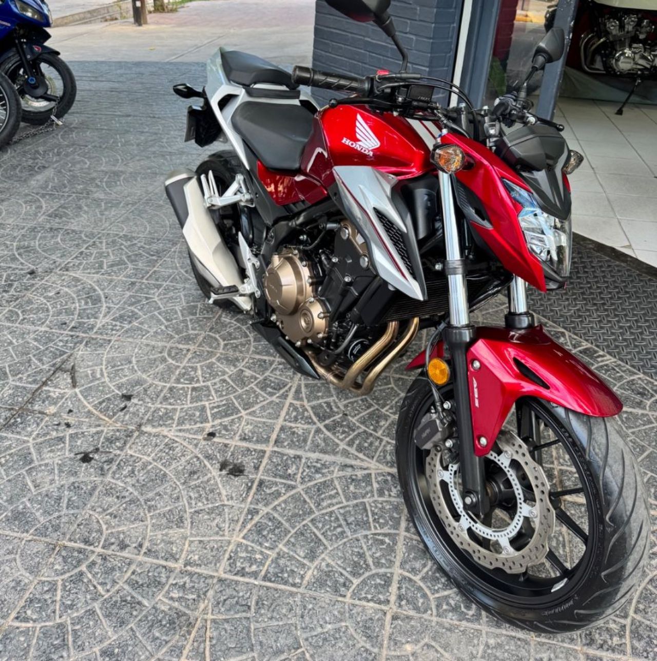 Honda CB Usada en Mendoza, deRuedas