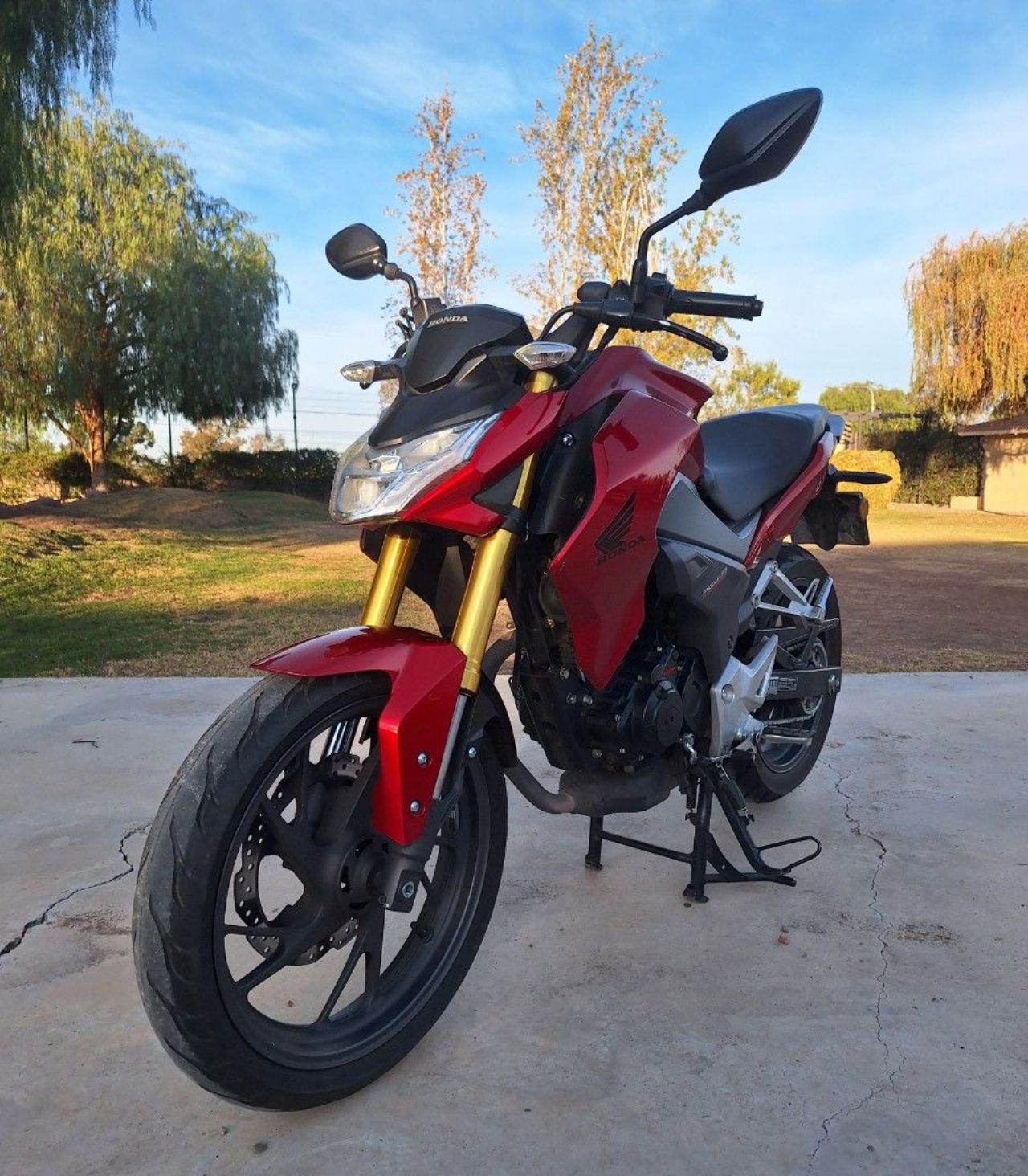 Honda CB Usada en Mendoza, deRuedas