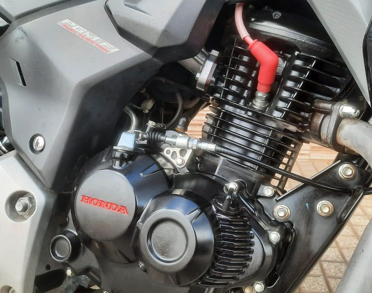 Honda CB Usada en Córdoba, deRuedas