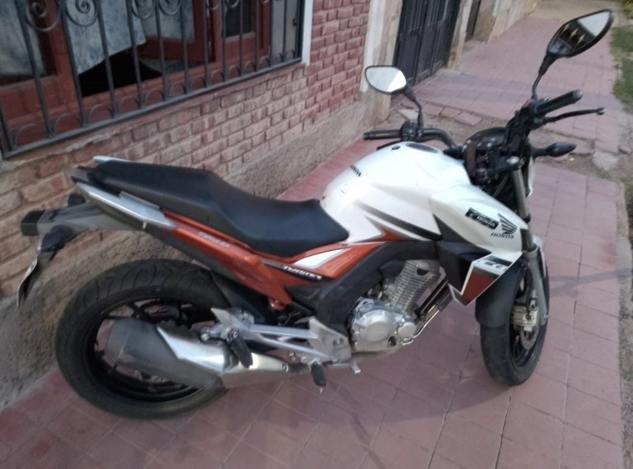Honda CB Usada en Mendoza, deRuedas