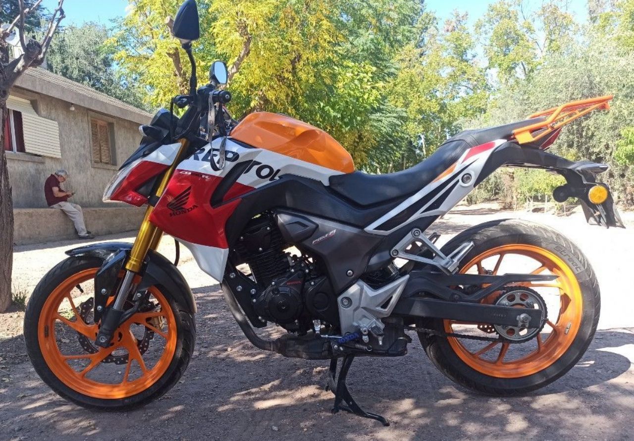 Honda CB Usada en Mendoza, deRuedas