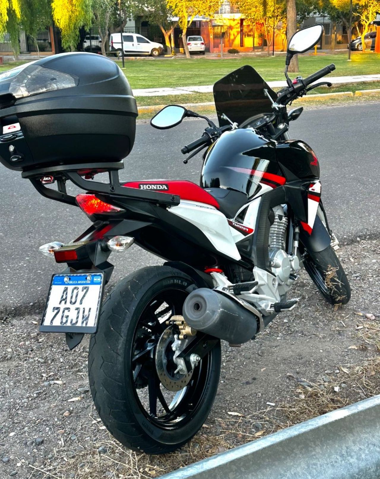Honda CB Usada en San Juan, deRuedas