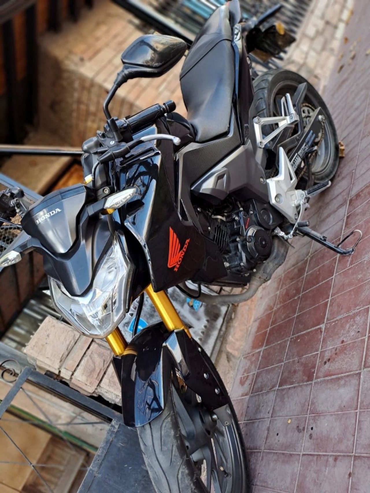 Honda CB Usada en Mendoza, deRuedas