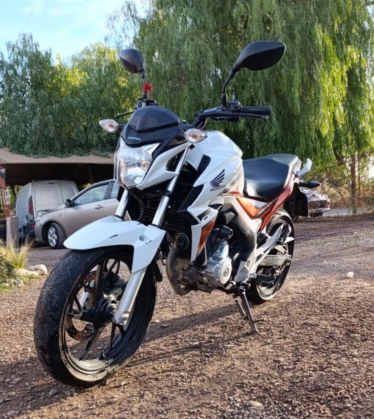Honda CB Usada en Mendoza, deRuedas