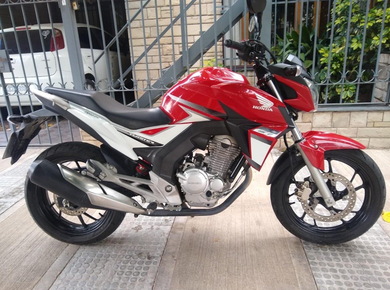Honda CB Usada en Mendoza, deRuedas