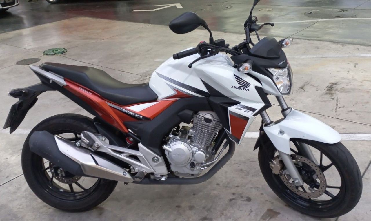 Honda CB Usada en Mendoza, deRuedas