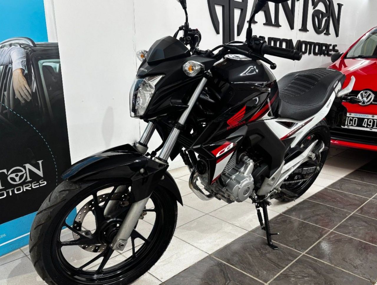 Honda CB Usada en Mendoza, deRuedas