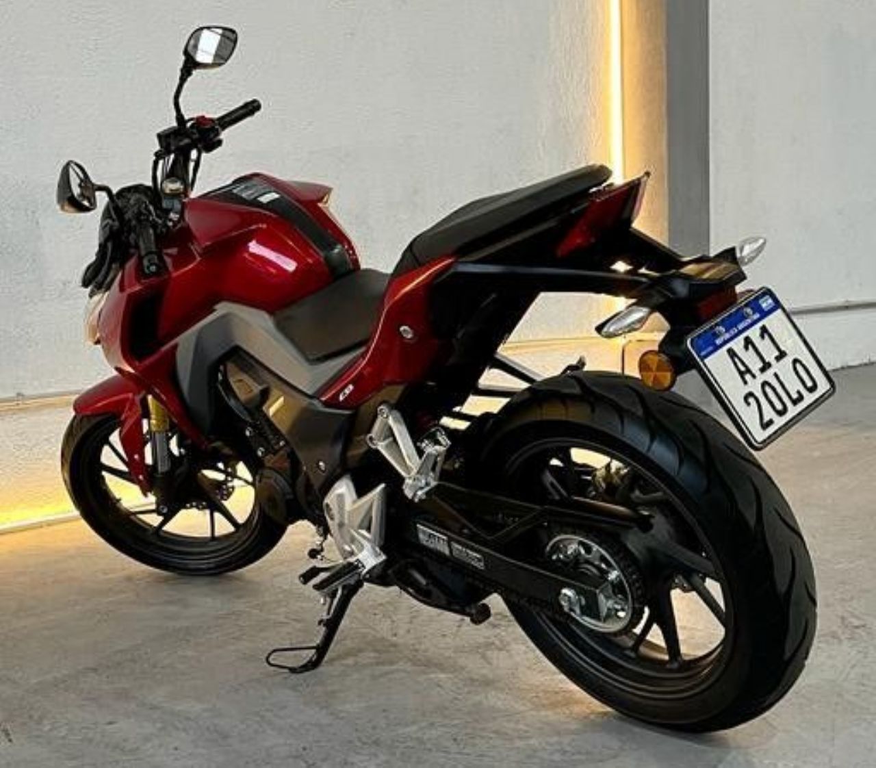Honda CB Usada en Córdoba, deRuedas