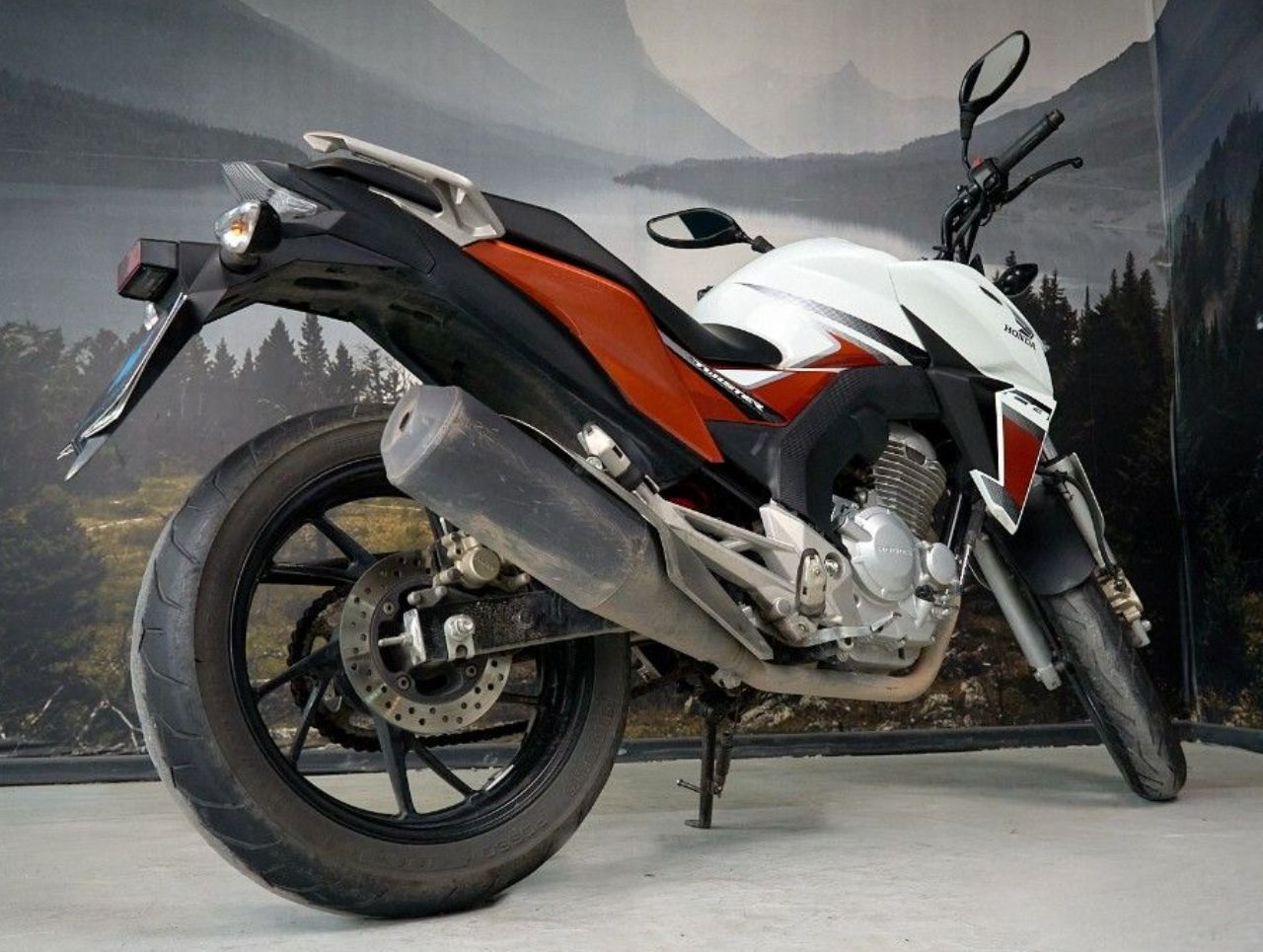 Honda CB Usada en Córdoba, deRuedas