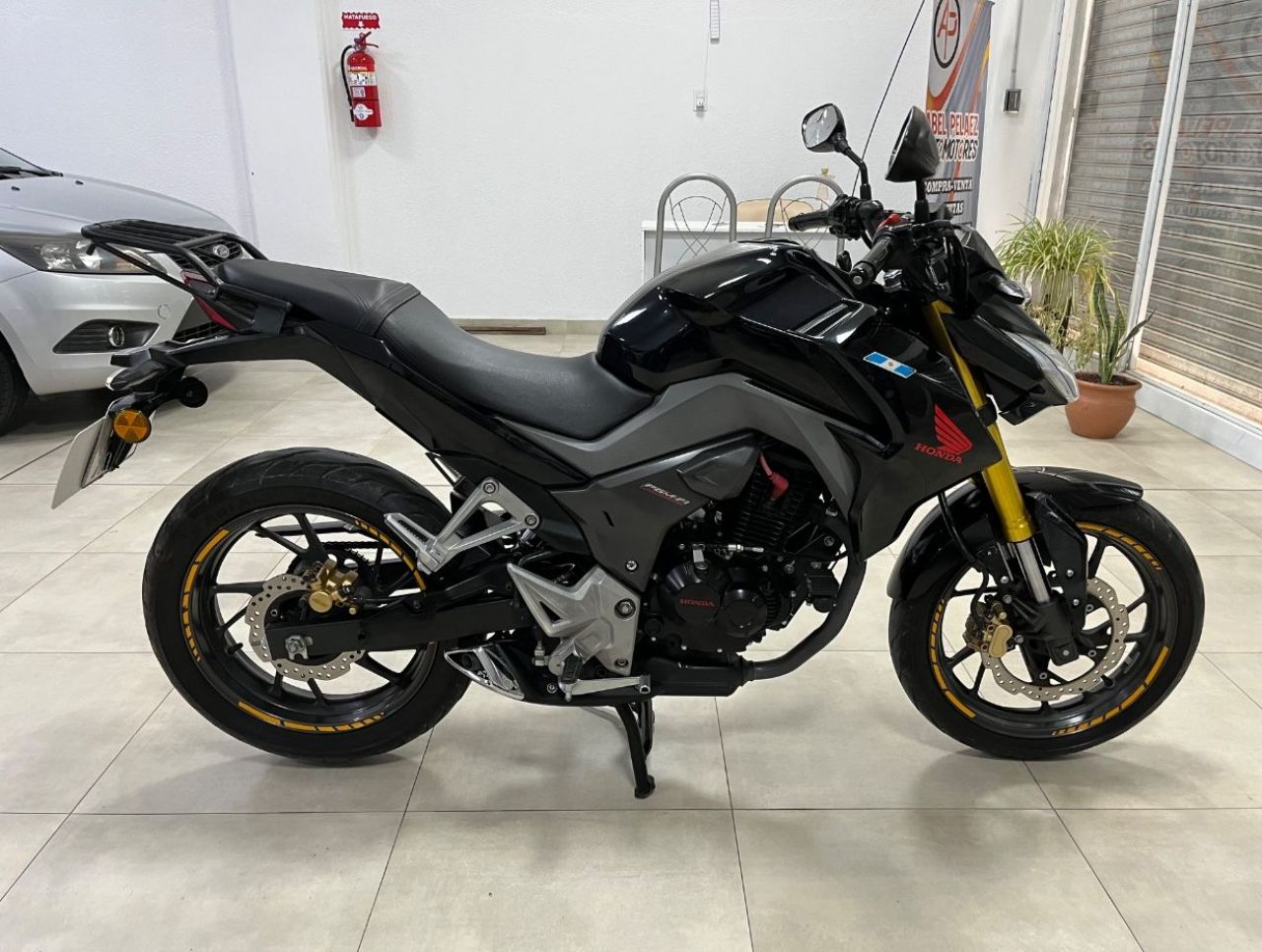 Honda CB Usada en Mendoza, deRuedas