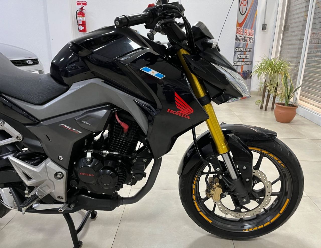 Honda CB Usada en Mendoza, deRuedas