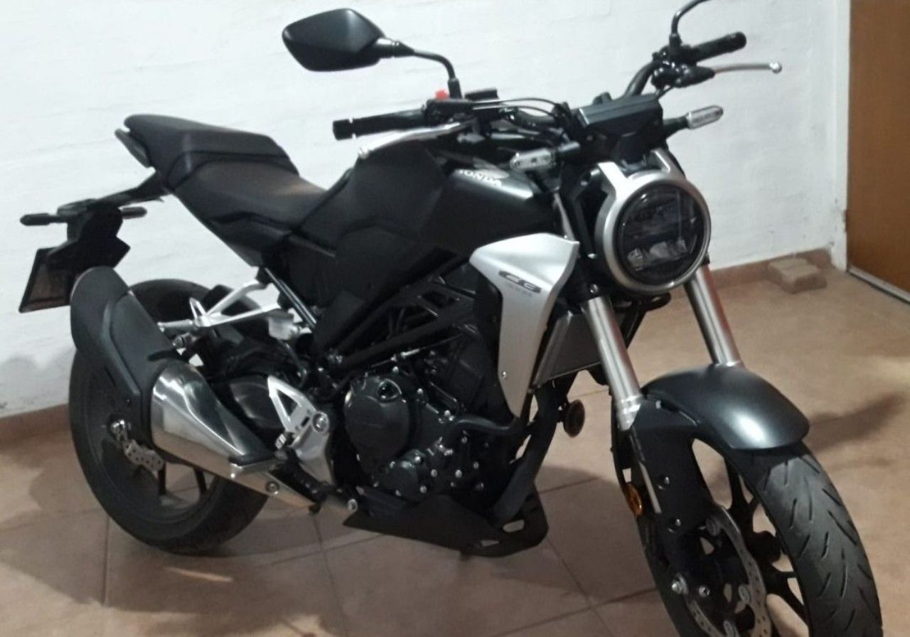 Honda CB Usada en Mendoza, deRuedas
