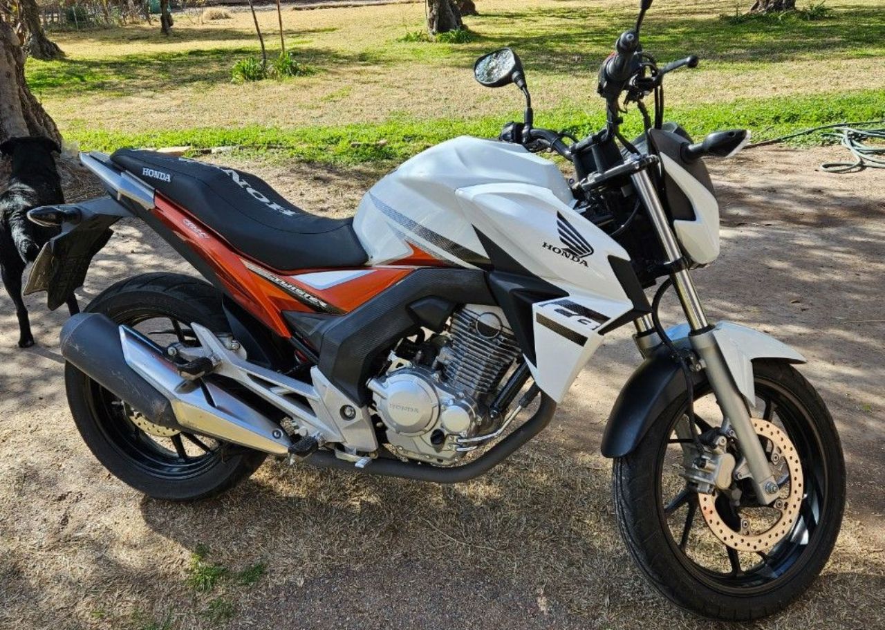 Honda CB Usada en Mendoza, deRuedas