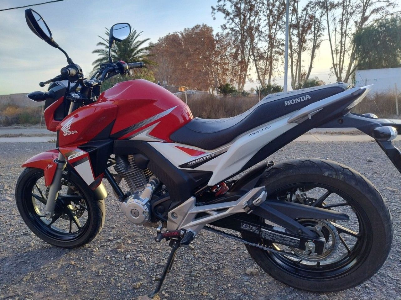 Honda CB Usada en Mendoza, deRuedas