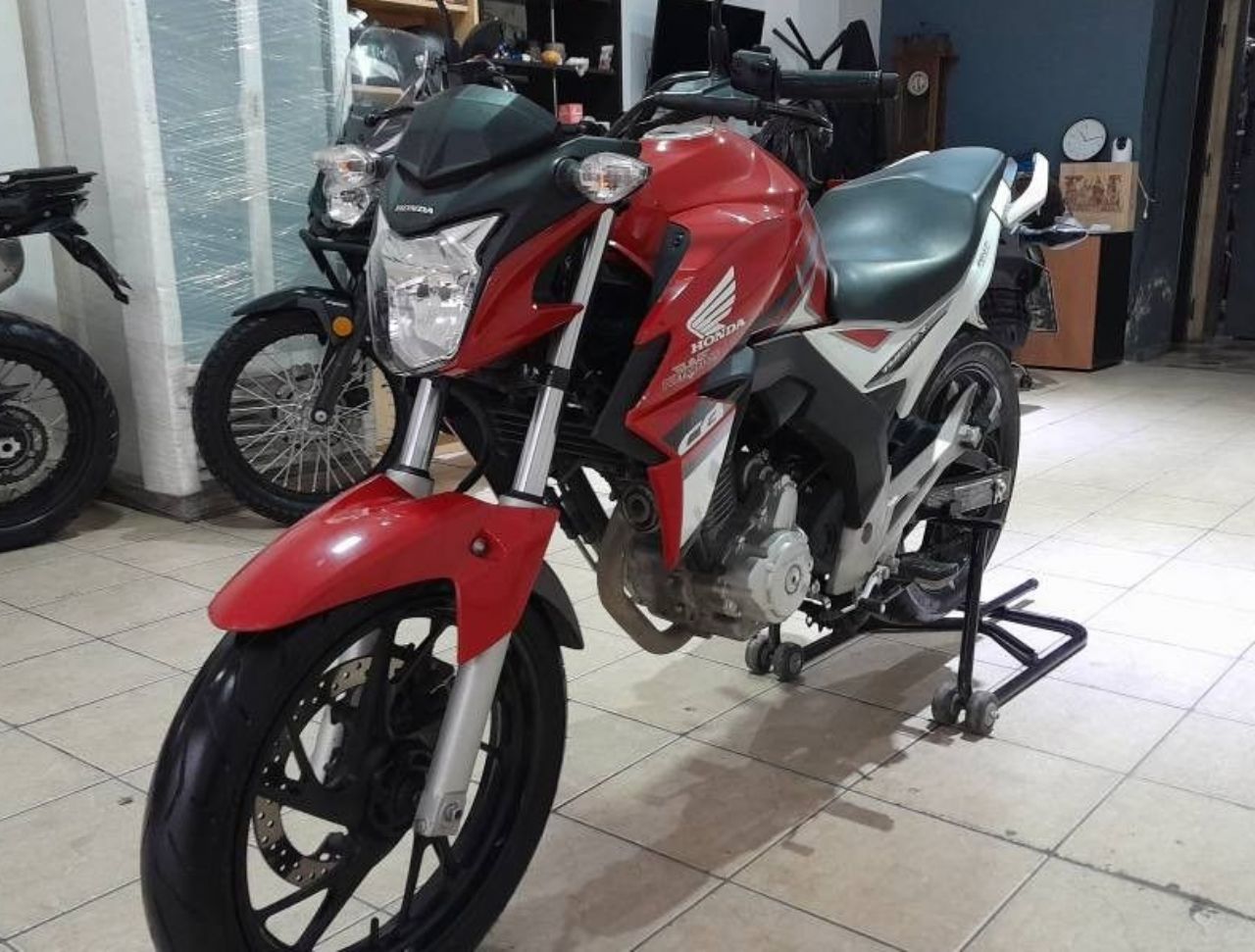 Honda CB Usada en Mendoza, deRuedas