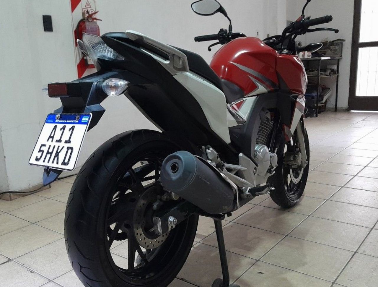 Honda CB Usada en Mendoza, deRuedas