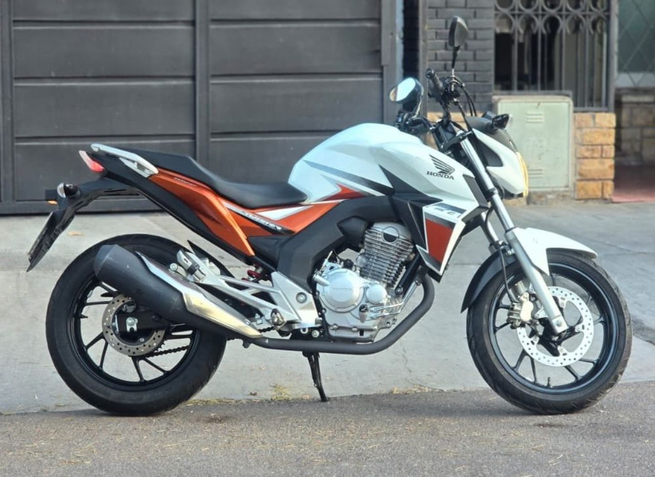 Honda CB Usada en Mendoza, deRuedas