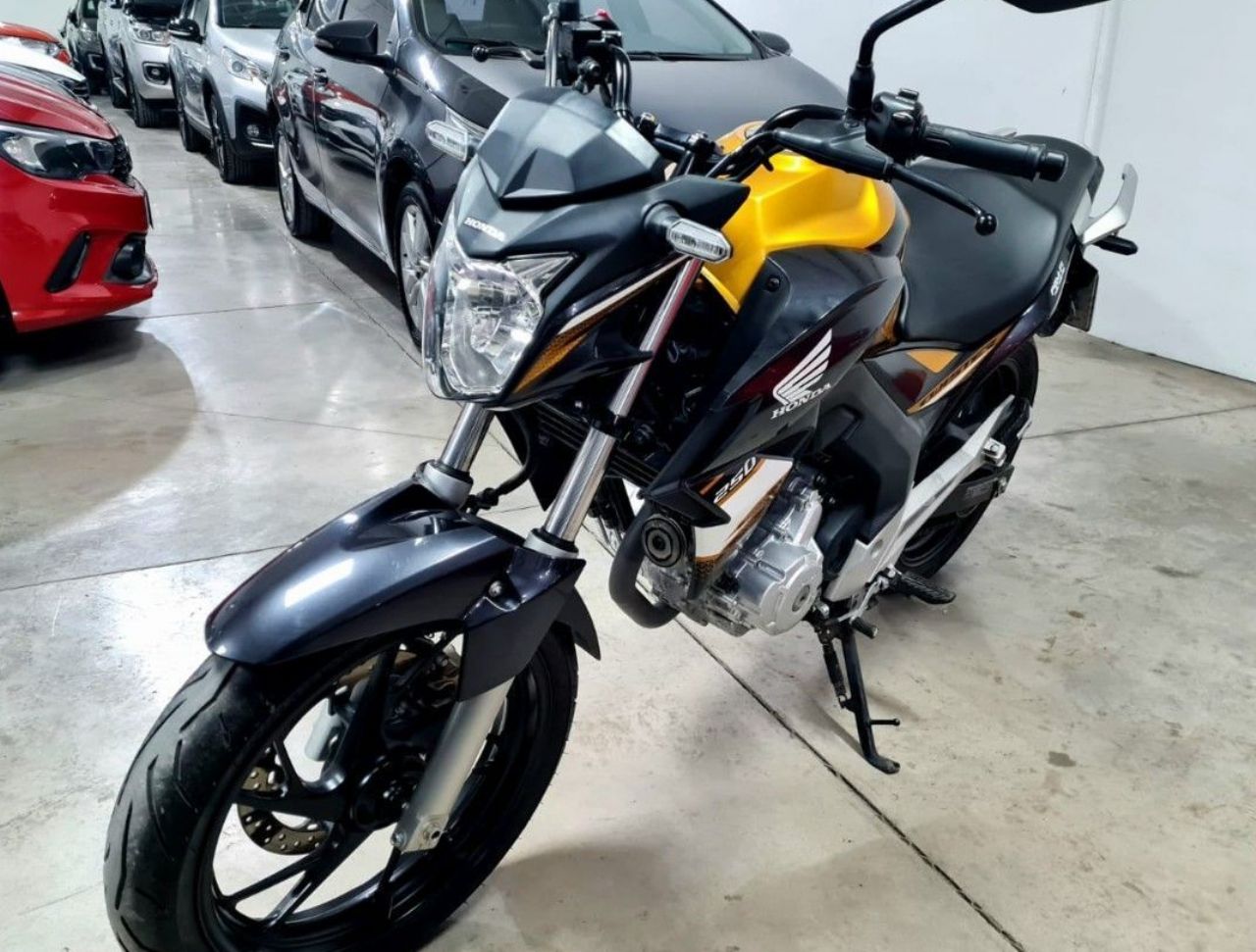 Honda CB Usada en Mendoza, deRuedas