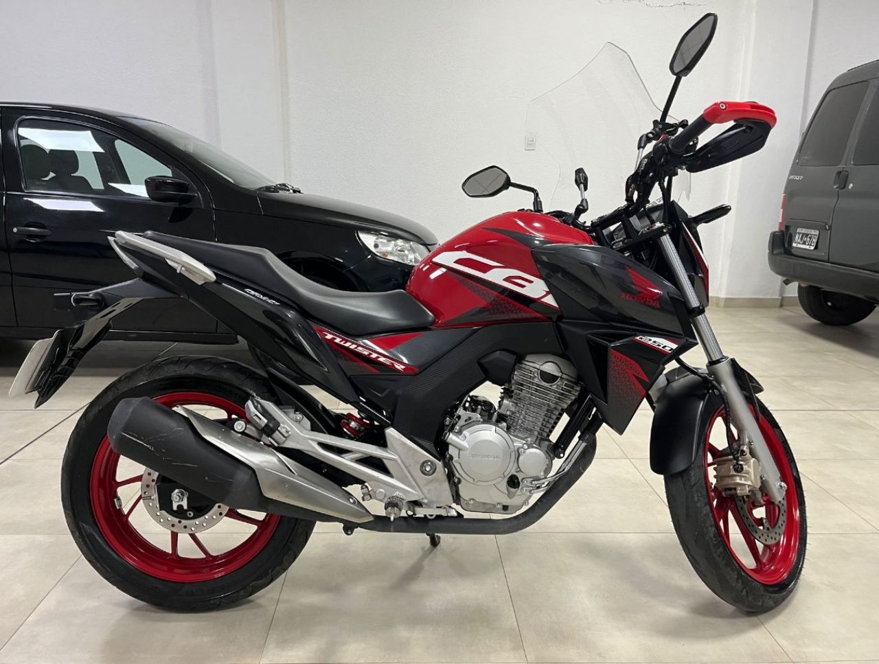 Honda CB Usada en Mendoza, deRuedas