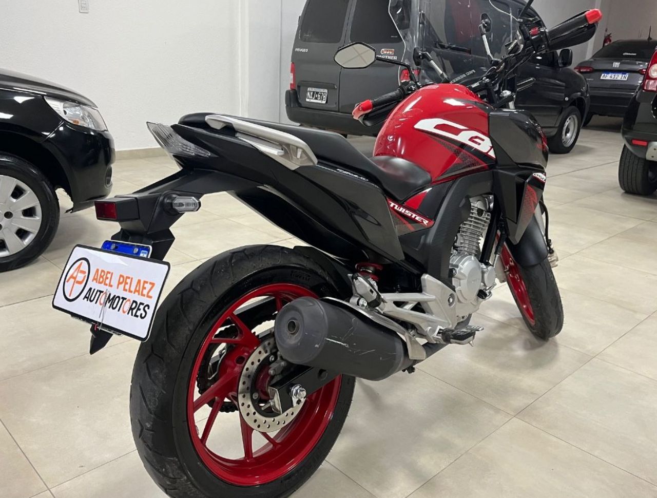 Honda CB Usada en Mendoza, deRuedas