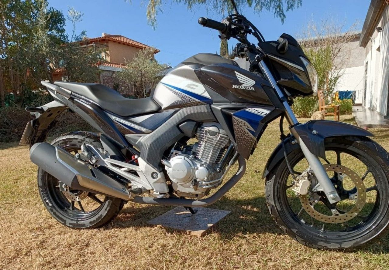 Honda CB Usada en Mendoza, deRuedas