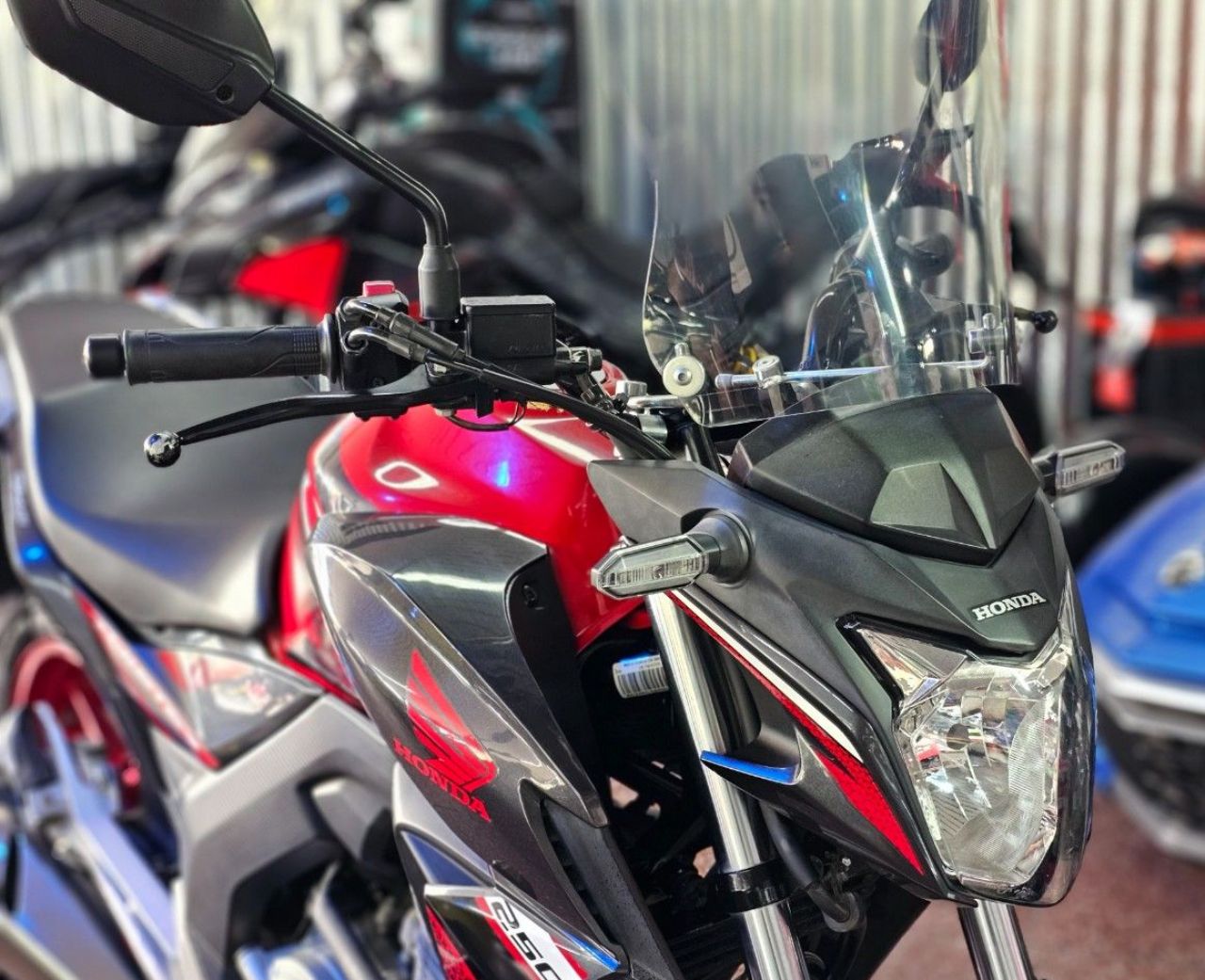 Honda CB Usada Financiado en Mendoza, deRuedas