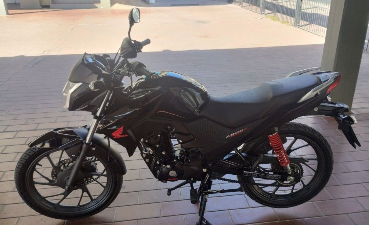 Honda CB Usada en Mendoza, deRuedas