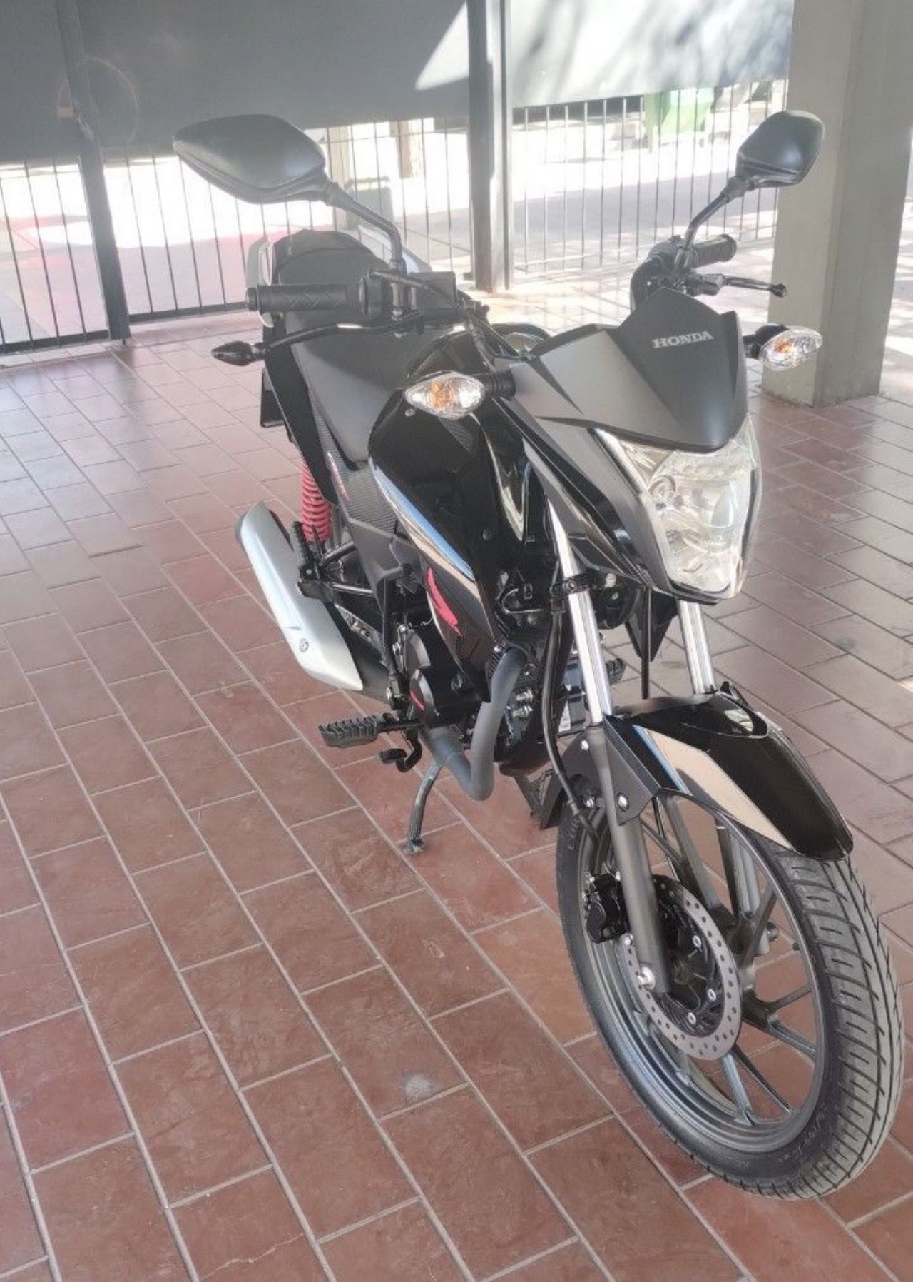 Honda CB Usada en Mendoza, deRuedas