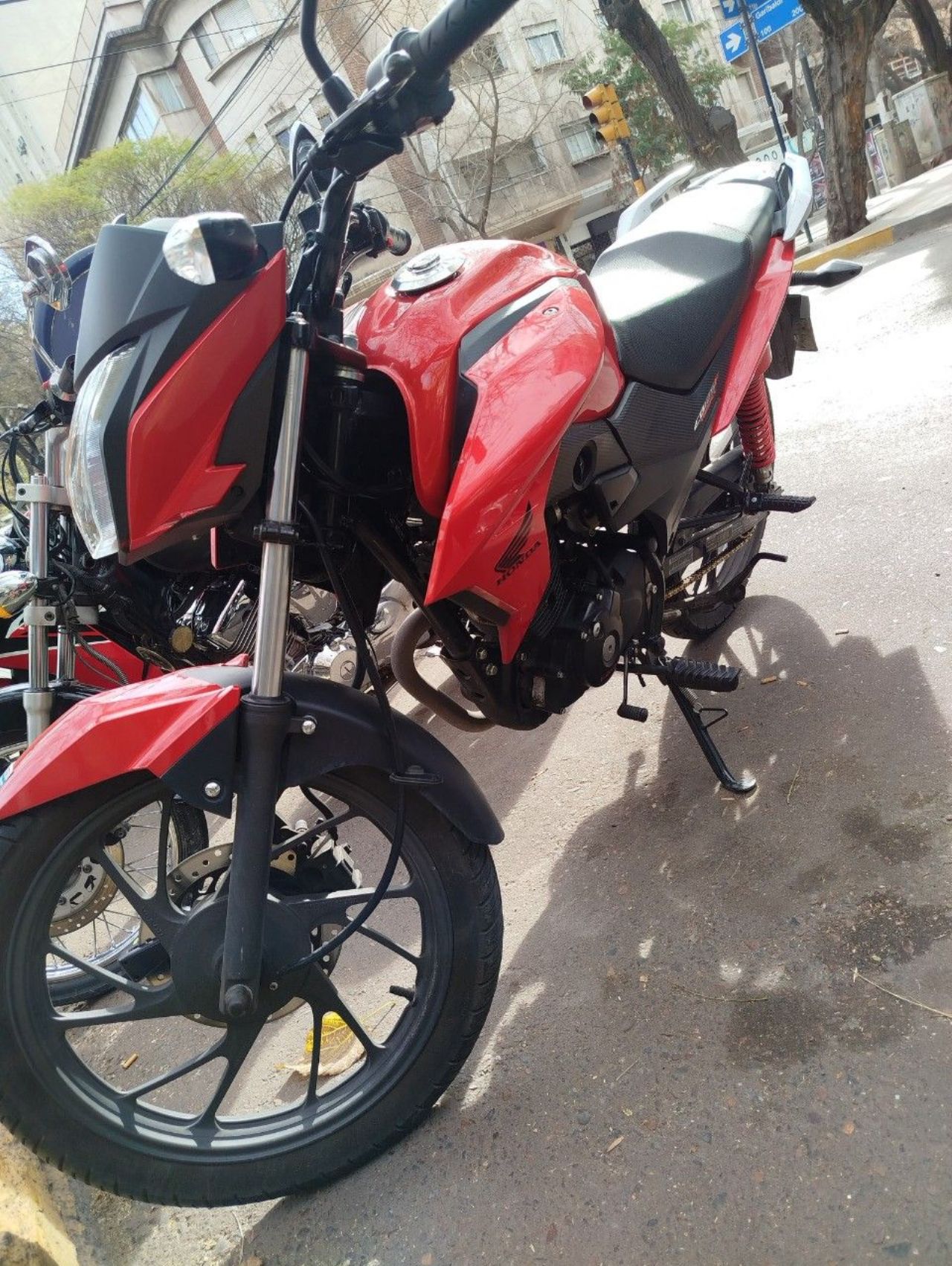 Honda CB Usada en Mendoza, deRuedas