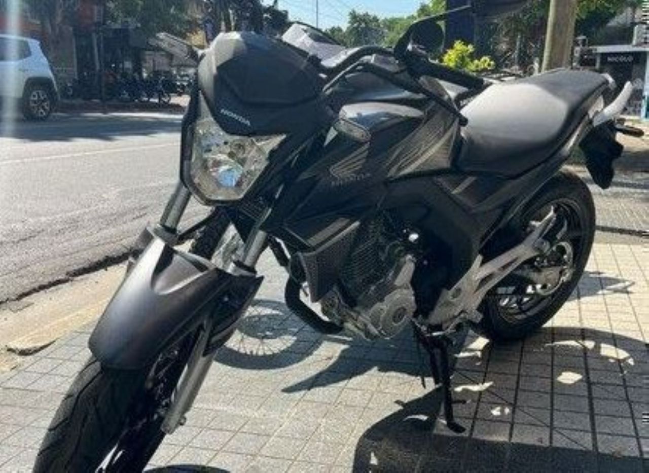 Honda CB Usada en San Luis, deRuedas