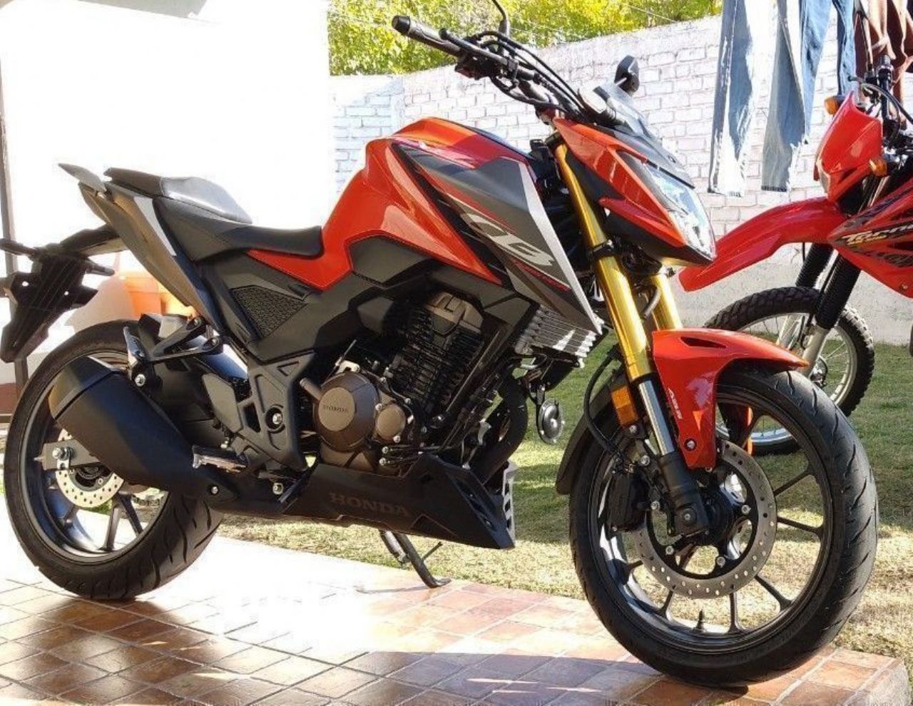 Honda CB Usada en Mendoza, deRuedas