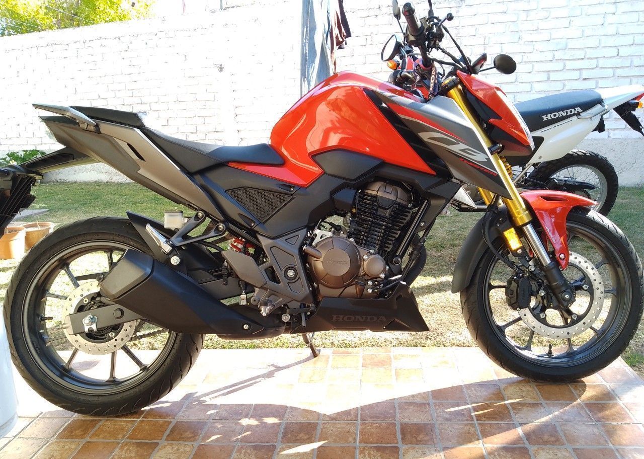 Honda CB Usada en Mendoza, deRuedas
