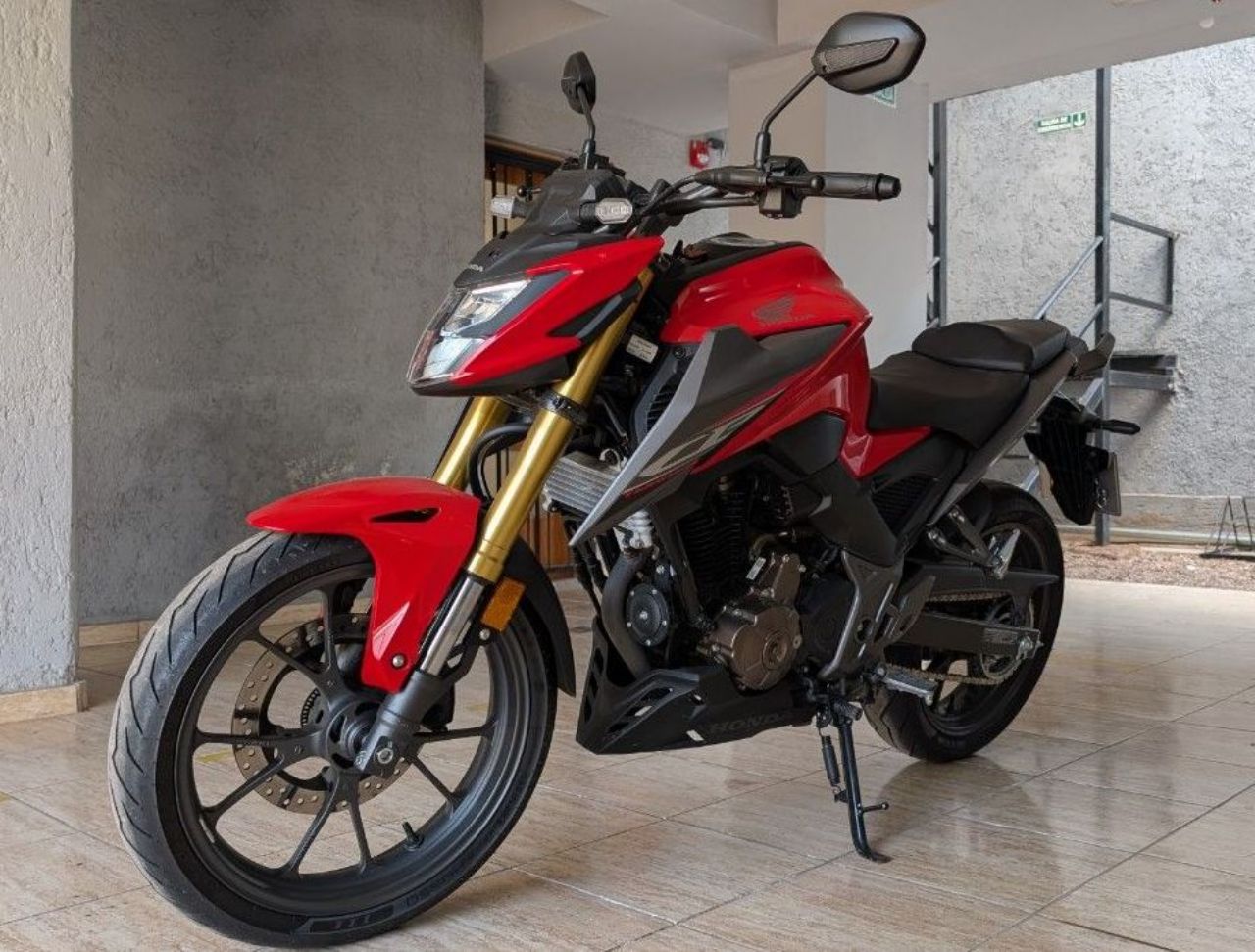 Honda CB Usada en Mendoza, deRuedas