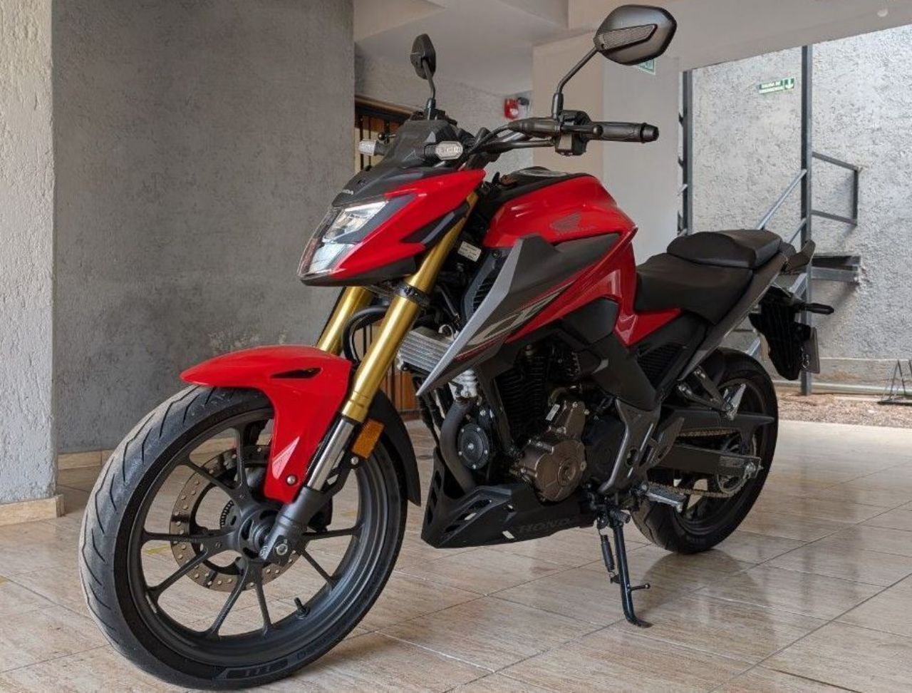 Honda CB Usada en Mendoza, deRuedas