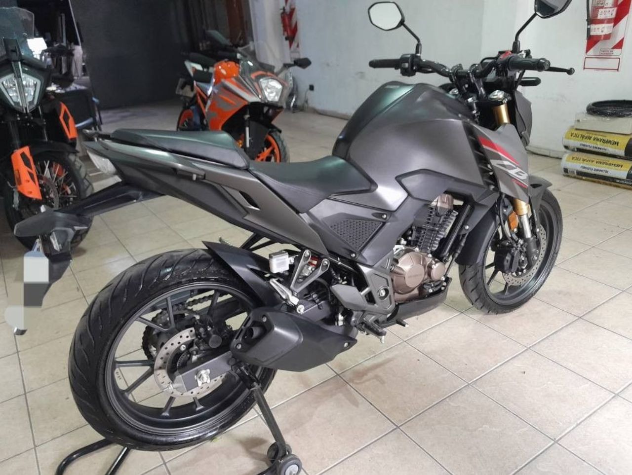 Honda CB Usada Financiado en Mendoza, deRuedas