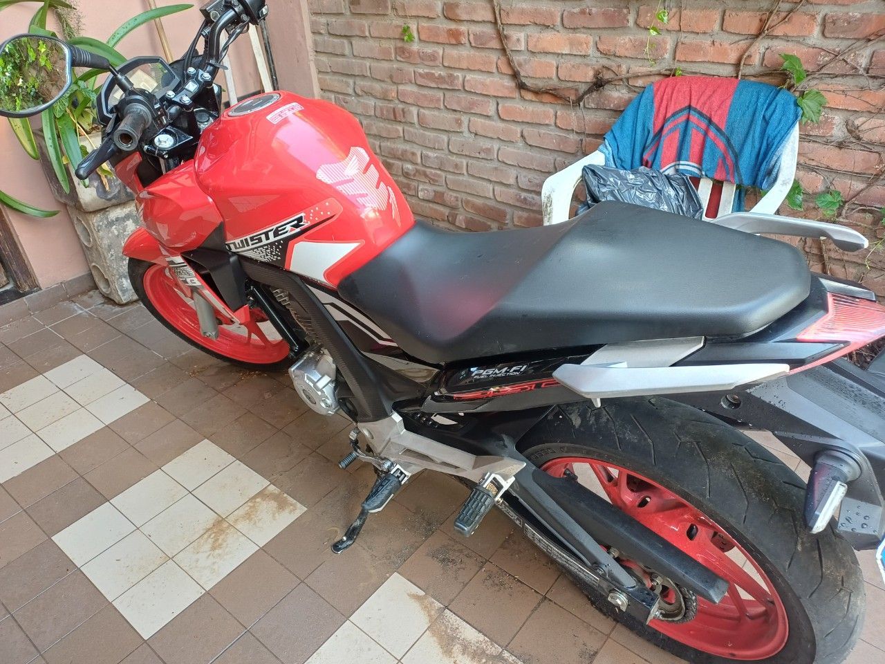 Honda CB Usada en Buenos Aires, deRuedas